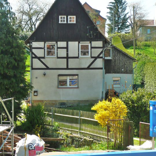 Wohnhaus Pirnaer Straße 32