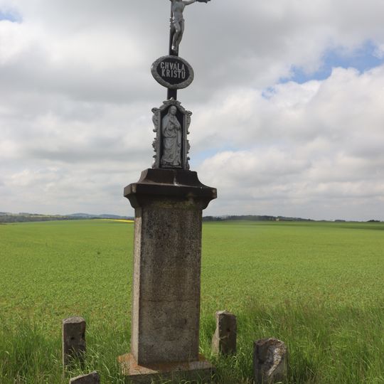 Kříž severně od Lubnice