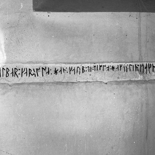 Gotland runic inscription 126