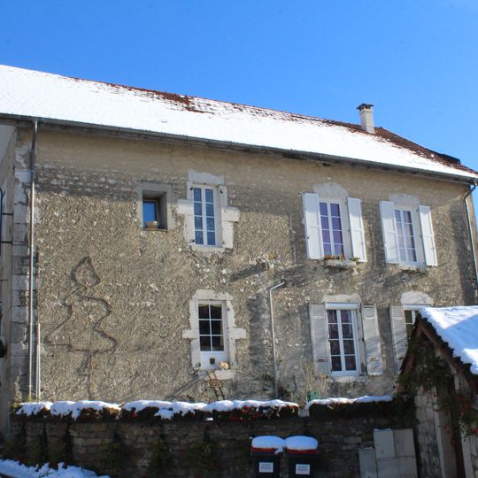 Former town hall of Mornay