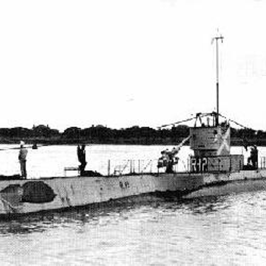 USS R-12