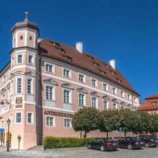 Ehemaliges fürstbischöfliches Schloss, dann Landgericht und Rentamt