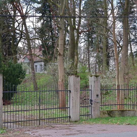 Park w zespole dworskim Choszczówka