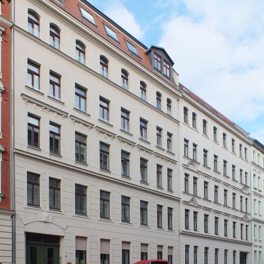 Mietshaus Alfred-Kästner-Straße 57