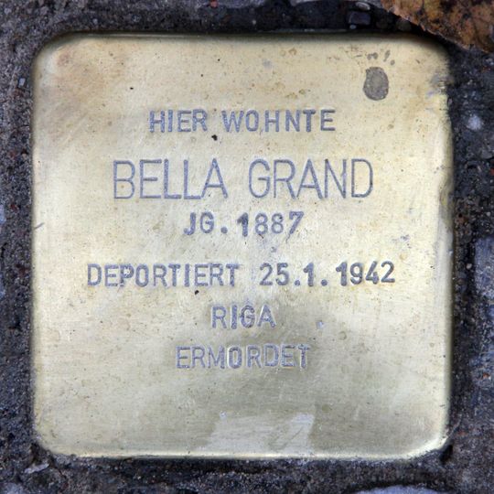 Stolperstein dedicated to Bella Grand