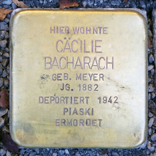 Stolperstein en memoria de Cäcilie Bacharach