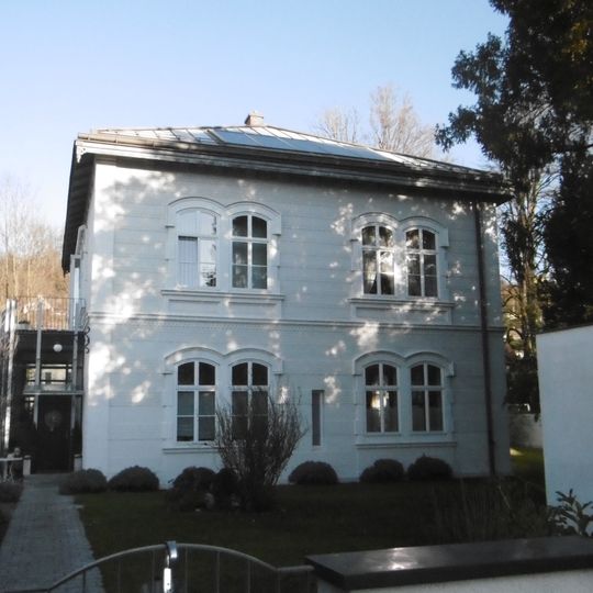 Sommerhaus von Josef Werndl, sog. Wasservilla