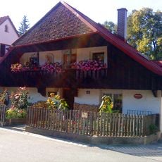 Ehemaliges Wohnstallhaus, jetzt Doppelhaus