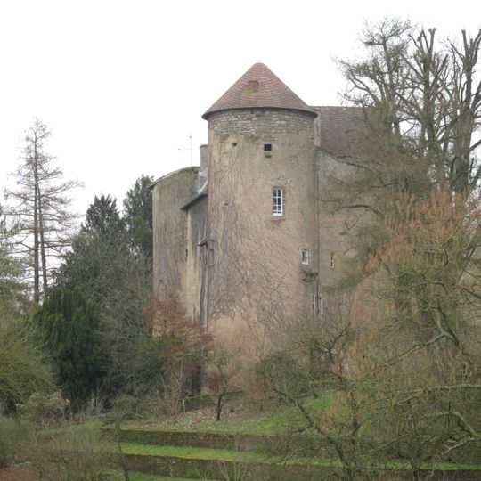 Château de Marcilly-la-Gueurce