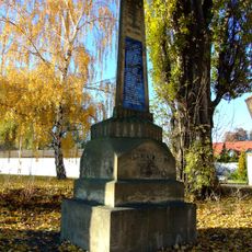 Pomník padlým v 1. svět. válce v Praze 6, ul. Drnovská