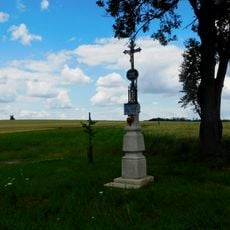 Kříž u silnice východně od Martinic u Onšova