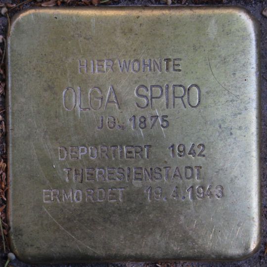 Stolperstein en memoria de Olga Spiro