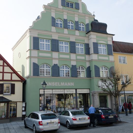 Ehemaliges Betriebsgebäude der Fränkischen Überlandwerke AG