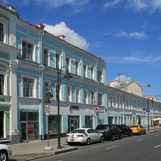 Пятницкая улица 2/38 c1