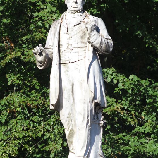 Leeman Statue