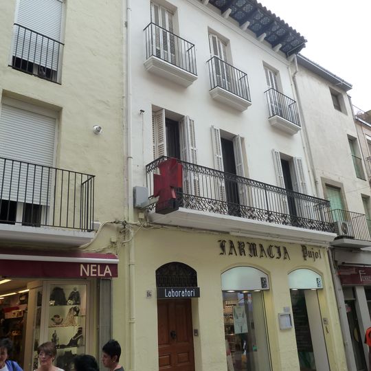 Edifici Farmàcia Pujol