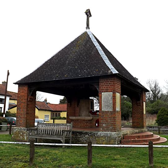 Saxlingham Nethergate War Memorial
