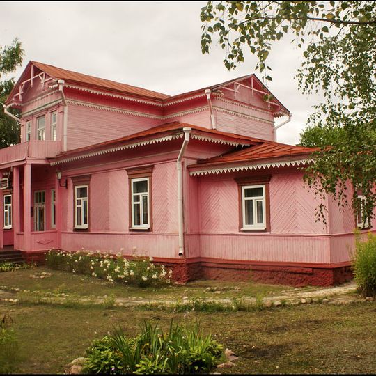 Kastryčnickaja Street 12, Naroŭlia