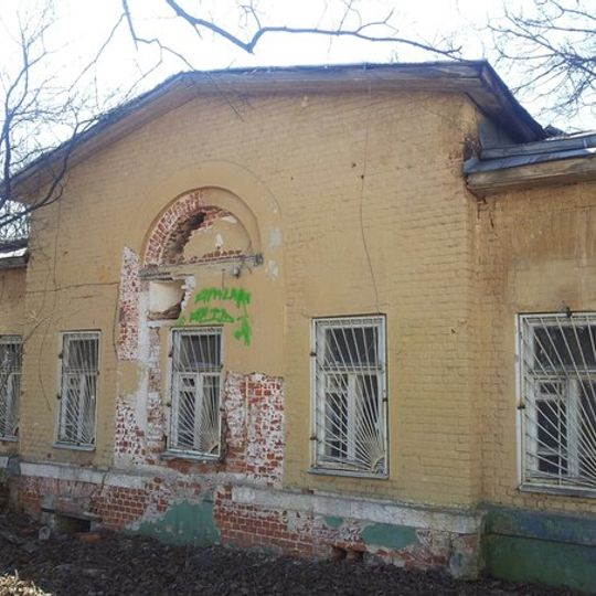 Western Outbuilding in Naryshking Kuntsevo estate