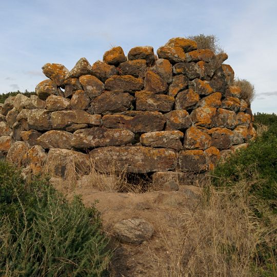 Nuraghe Arrubiu