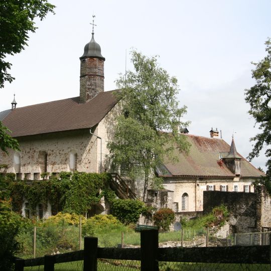 Ehemalige Kartause de la Part-Dieu mit Torhaus und Kapelle, ehemaliges Mönchshaus und Ruinen der Mühle
