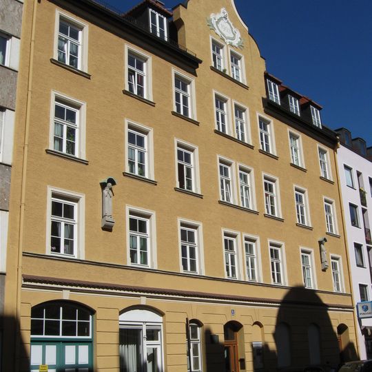Mietshaus
