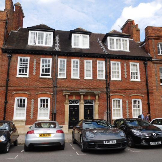 21 And 22, Park Street