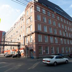Dvor Proletarki street 1A