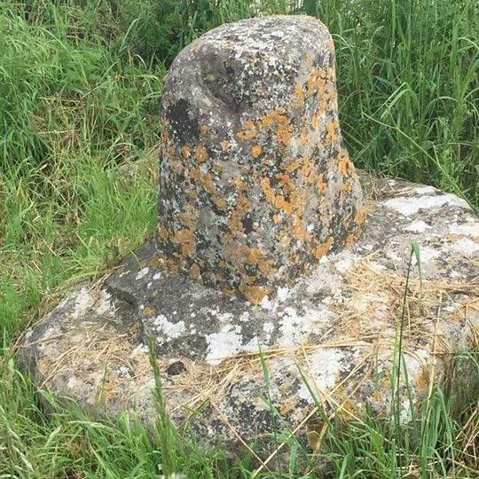 Standing cross 140m north of The Old Hall