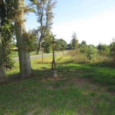 Kříž východně od Chýnova