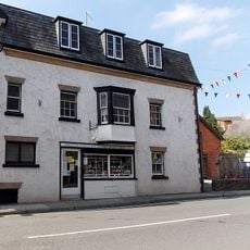No.1 High Street (Islwyn Watkins Antiques) including premises of W.Machin, Butcher, West Street