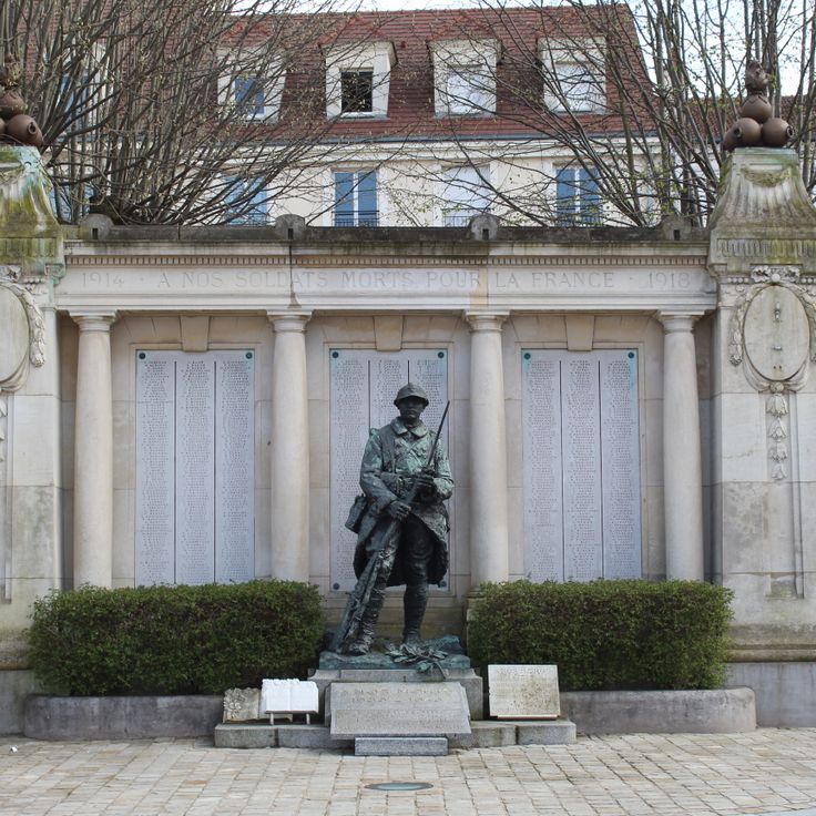 War memorial of Maisons-Alfort