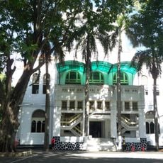 Cut Mutiah Mosque