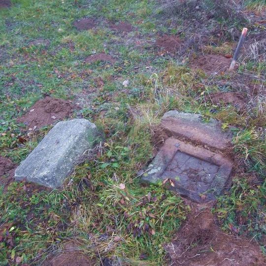 Kříž východně od Malého Malahova