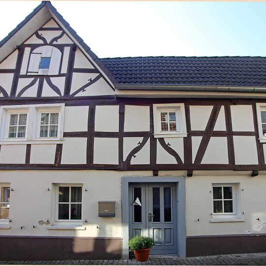 Burgstraße 10