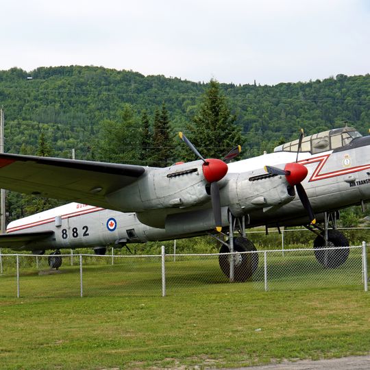 Avro Lancaster KB882