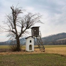 Boží muka u Chromče v polích