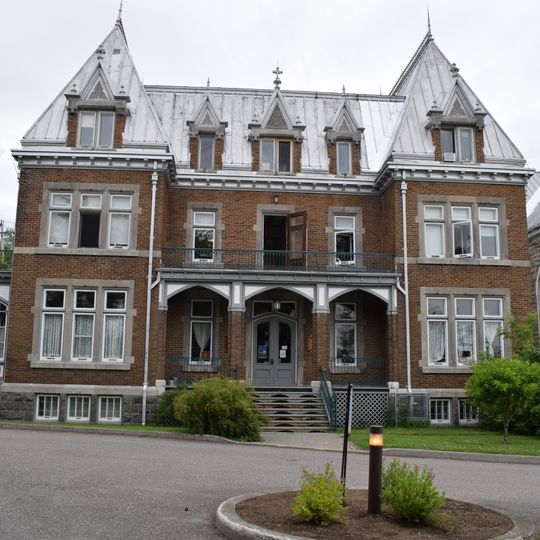 Presbytère du Sacré-Cœur