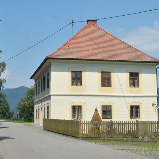 Pfarrhof Neuhaus