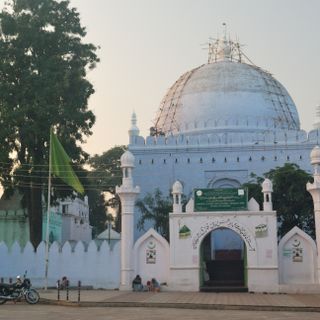 Mausoleum of Hazrat Shamsuddin
