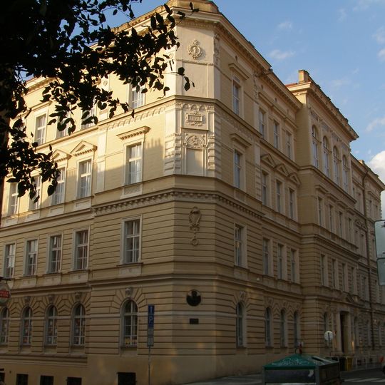 Základní škola Jaroslava Seiferta