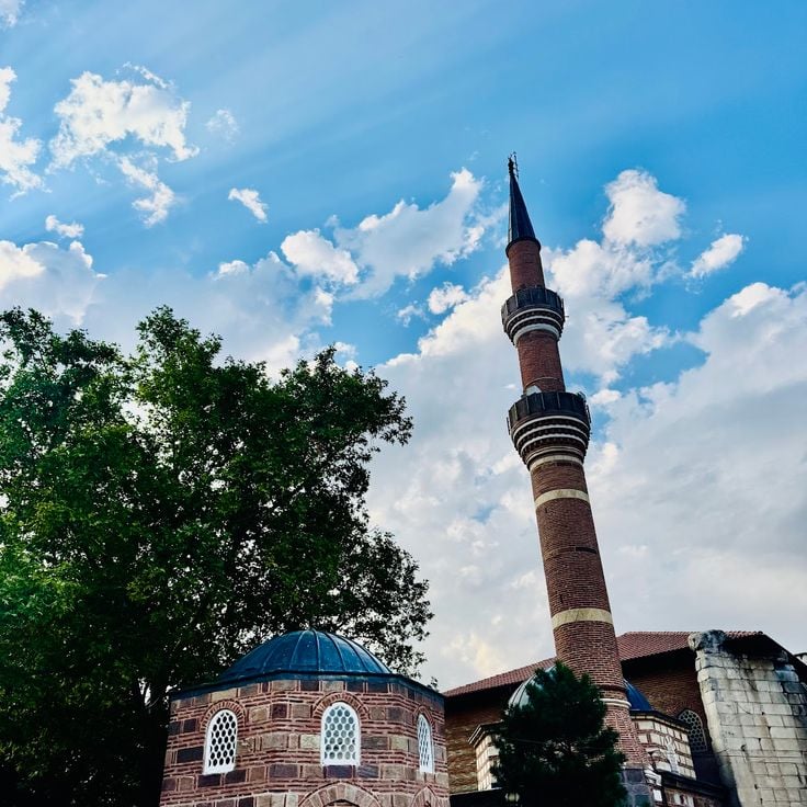 Мечеть Хаджи Байрама и Храм Августа