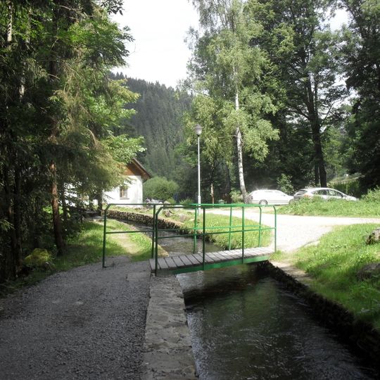 Lávka přes náhon u Čeňkovy pily