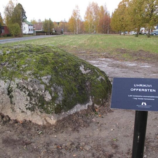 Uhrikivenkadun kuppikivi