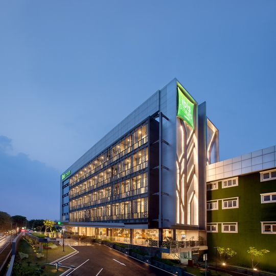 Ibis Styles Jakarta Sunter