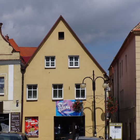 Rynek 2 w Otmuchowie