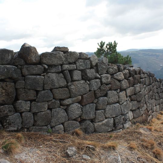 Castro de Sabrosa, também conhecido por «Castelo dos Mouros»