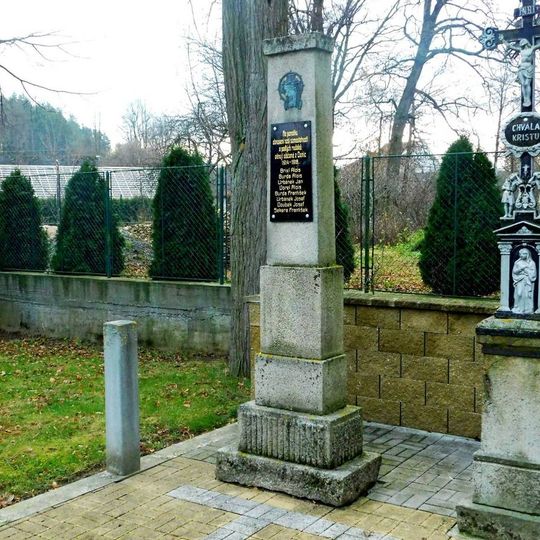 Pomník padlým v Dunicích