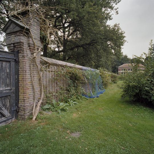 Noordelijke moestuinmuur