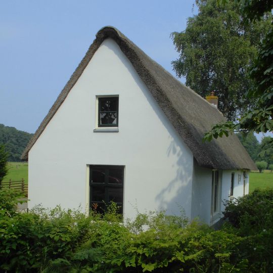 Boerderijtje : kleine 18de-eeuwse boerderij bij de historische buitenplaats Hilverbeek